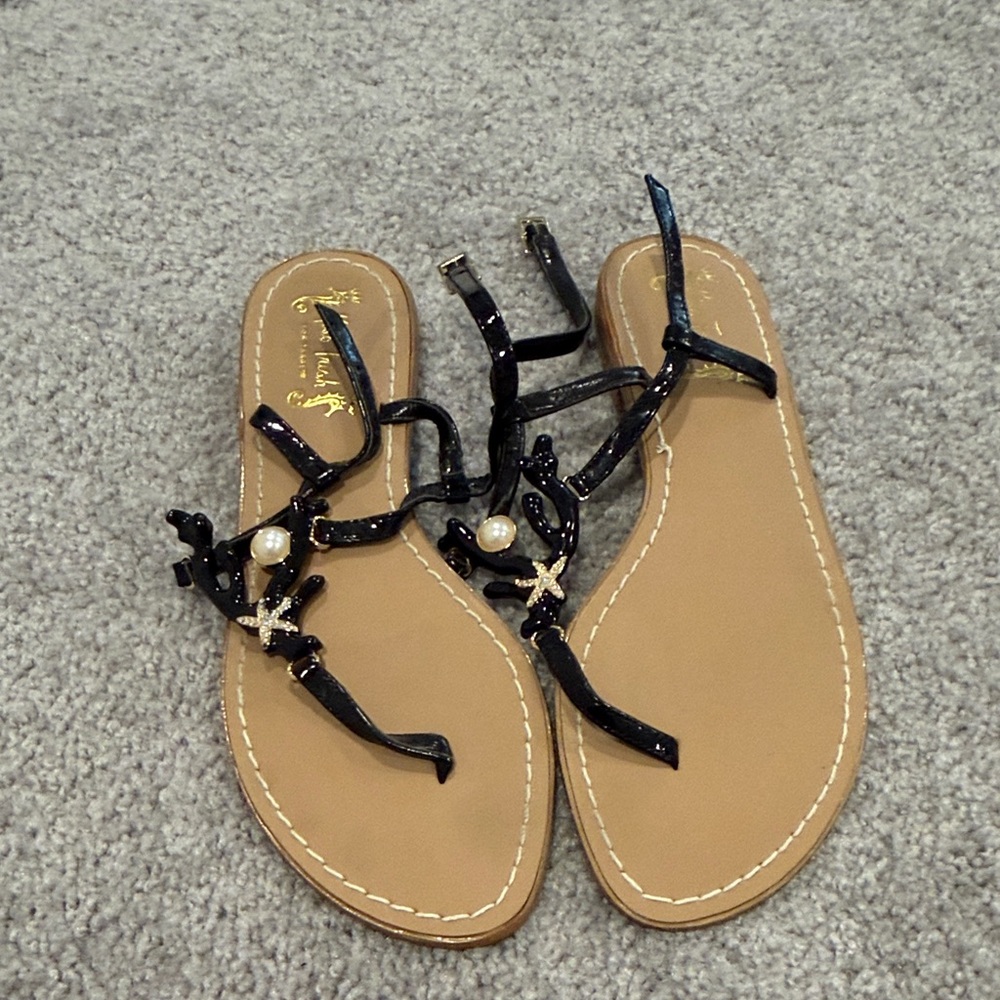 Chic Black Strappy Sandals with Pearl Detail